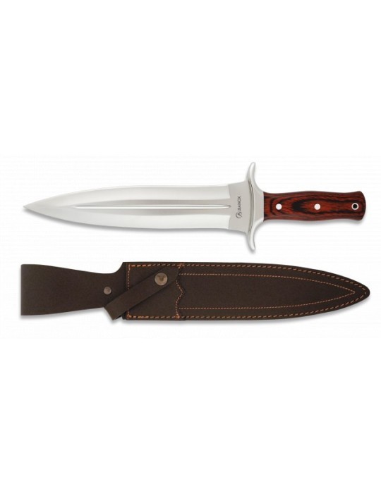 Coltello Sportivo ALBAINOX.Stamina.C/F - Resistenza e Stile Coltello Sportivo ALBAINOX.Stamina.C/F - Resistenza e Stile