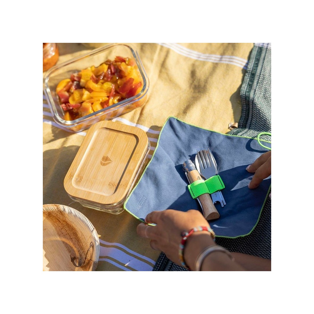 Kit Picnic Opinel: Elegancia y Sostenibilidad