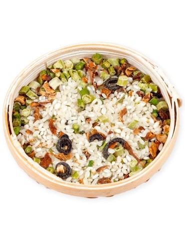 Risotto mit Pfifferlingen, Spargel & Oliven –...