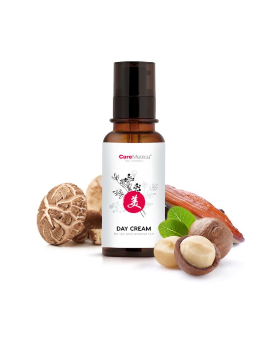 Creme de dia Caremedica para pele seca e sensível com Reishi e Shiitake