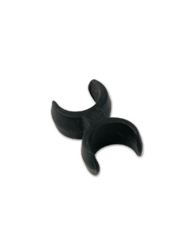 Pole hanger