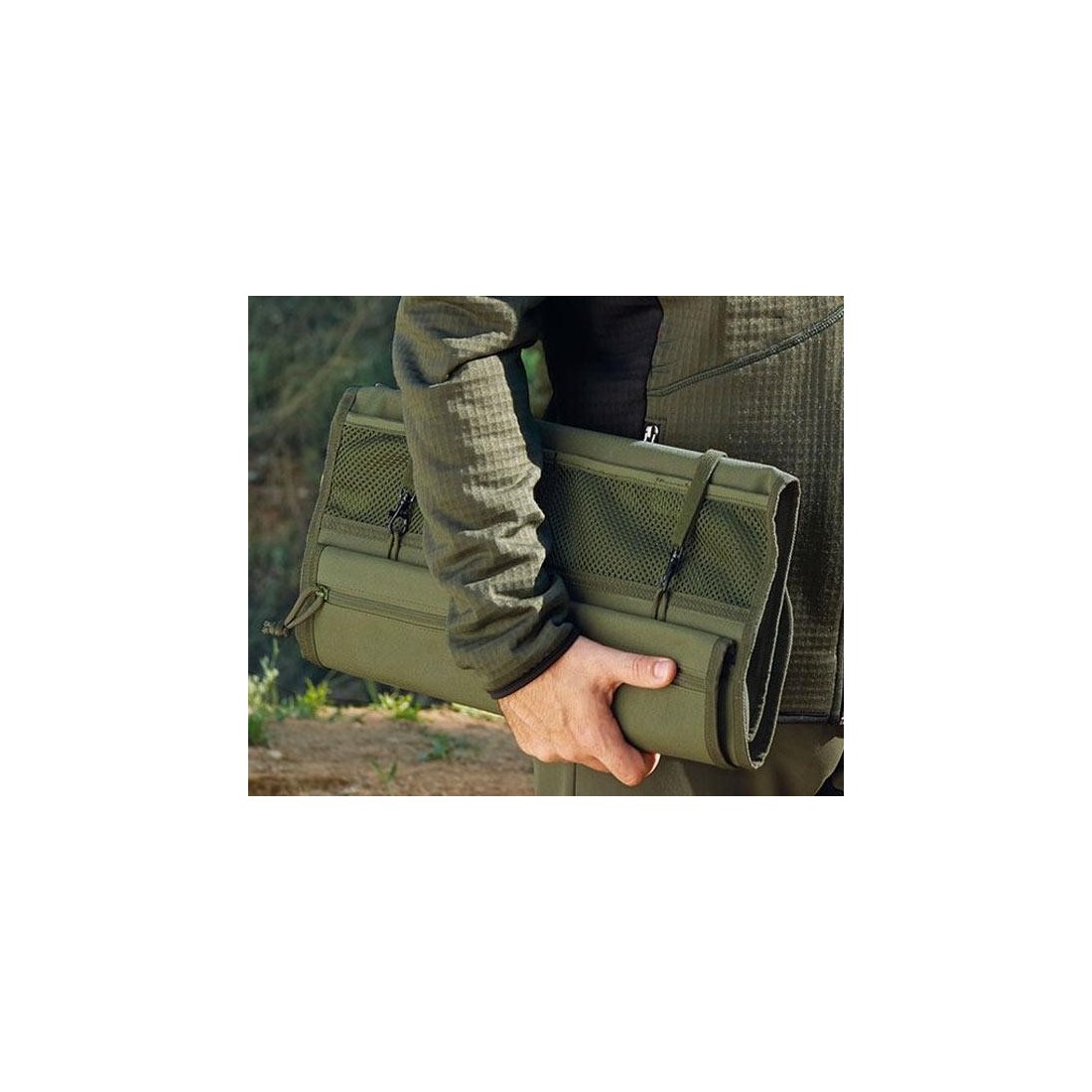 Multi-pocket car organizer