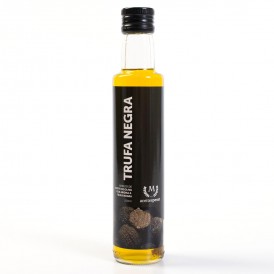 Extra virgin olive oil with black truffle flavor