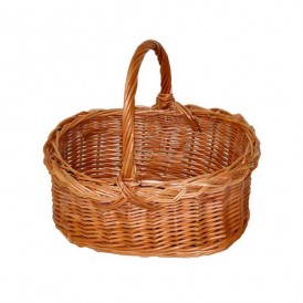 Small wicker basket