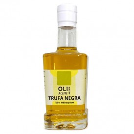 Olive oil with black truffle with sprayer