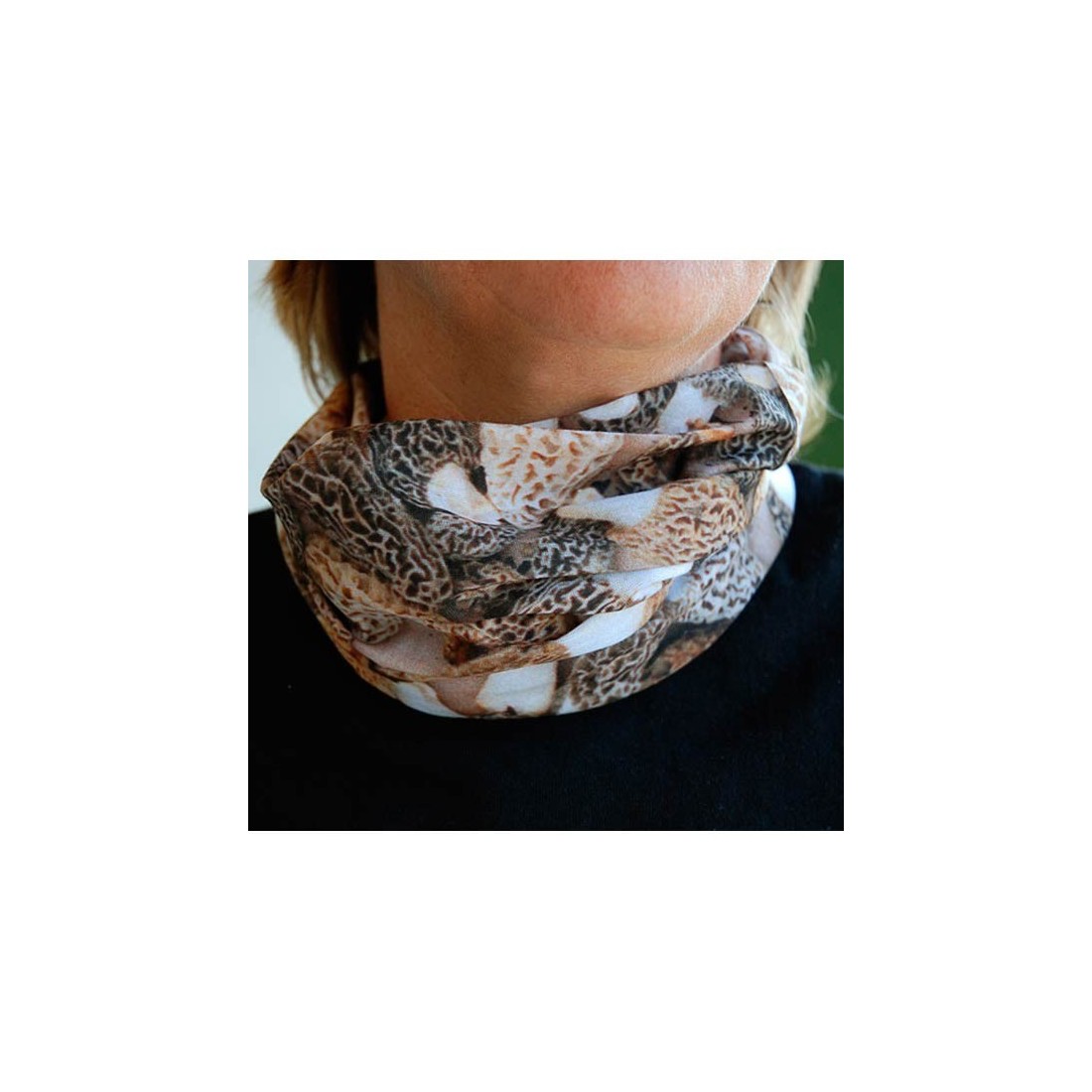 Braga para cuello modelo colmenillas